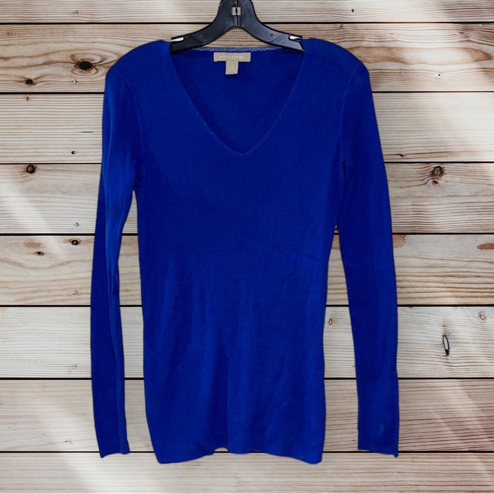 Banana Republic lightweight sweater size small
